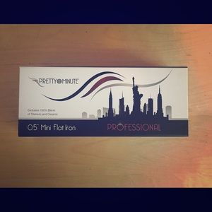 Pretty in a Minute 0.5” Mini Flat Iron
